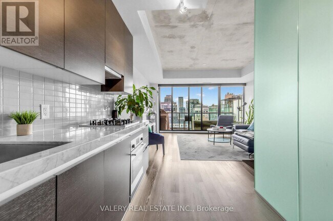 Photo - 629 King St W Unité PH06