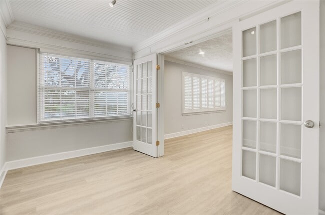 Photo - 4708 Mayfair St