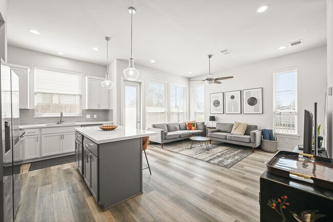 Photo - 4002 Elser St