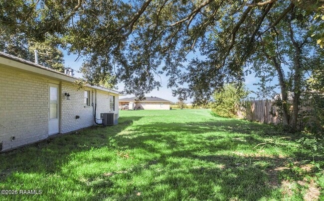 Photo - 1842 Grace Pete St