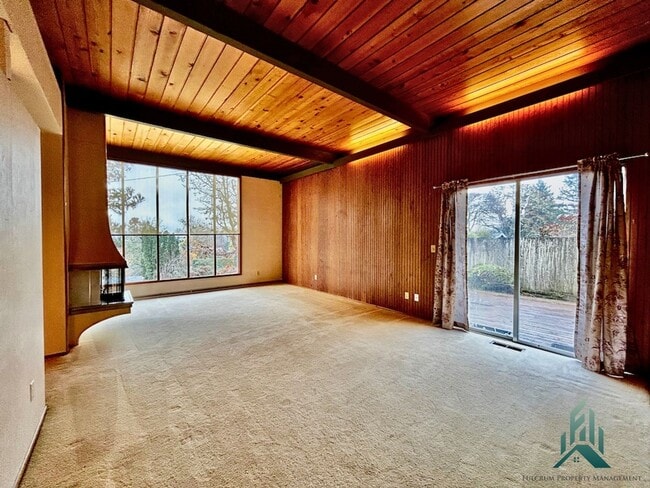 Photo - Mid-century Modern Single-family Home for Rent