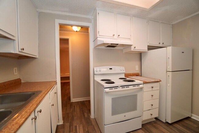 Photo - Holly Park Square Apartments Unit 603