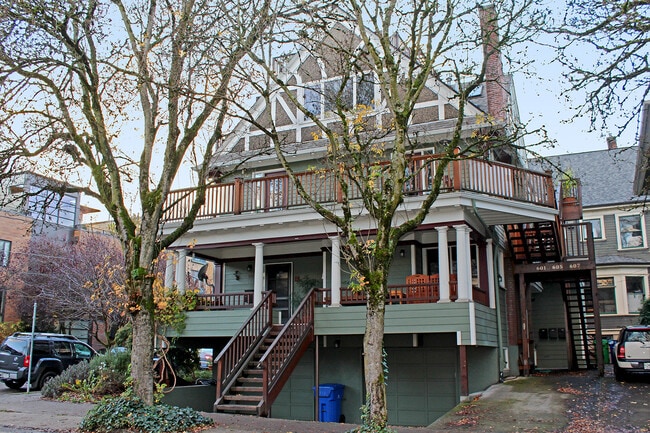 Photo - 601 NW 22nd Ave