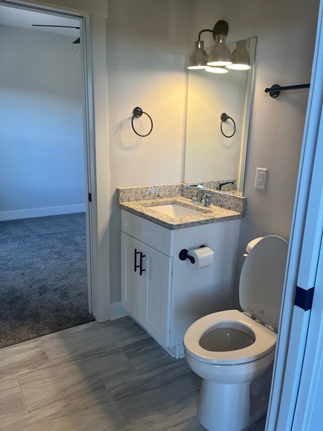 Photo - Gorgeous upscale apartment in the heart of...