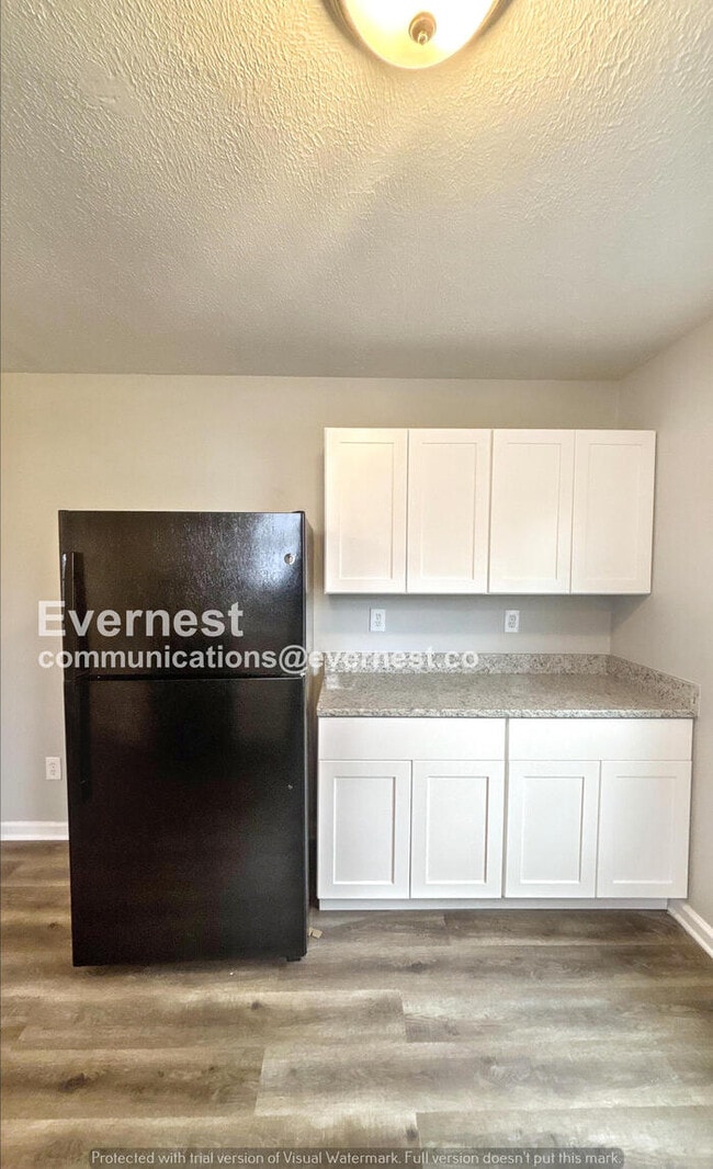 Photo - 1321 Southfield Dr S