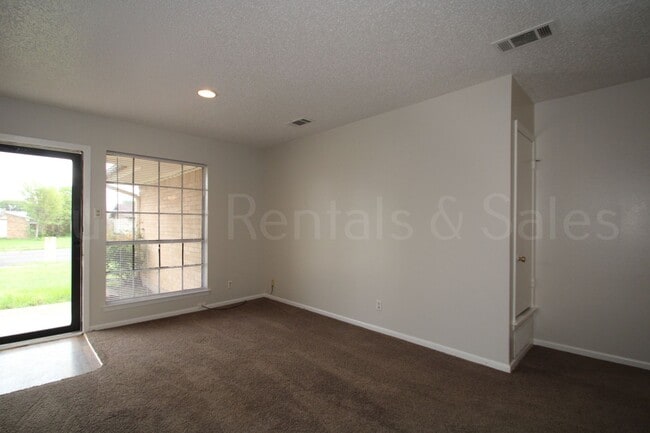 Photo - Charming 3-Bedroom Home in Northeast Killeen