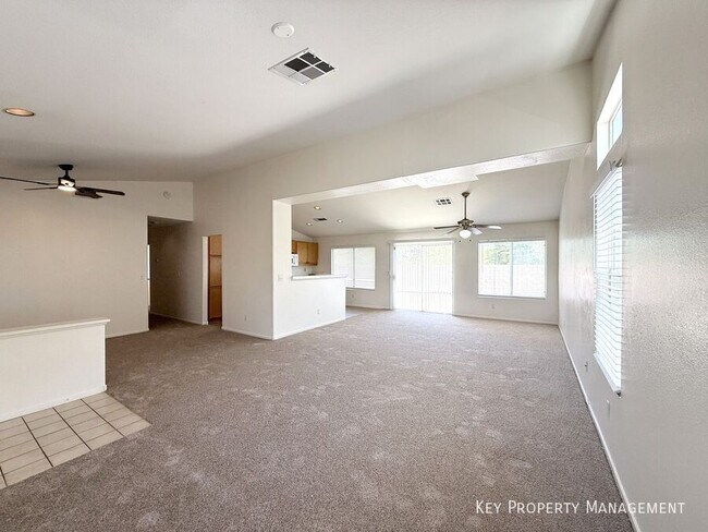 Photo - 8870 Haviland Rd