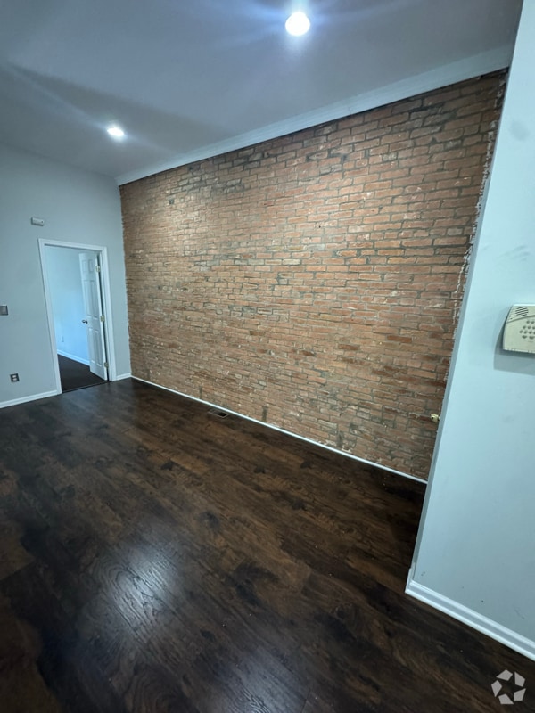 Building Photo - 604 N Fulton Ave Unit 1 Rental