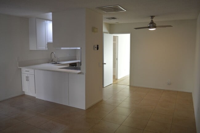 464 S Calle Encilia Unidad A9