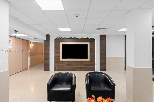 Photo - 4164 Inverrary Dr Unit 309