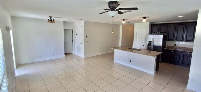 Photo - 122 Andalusia Loop