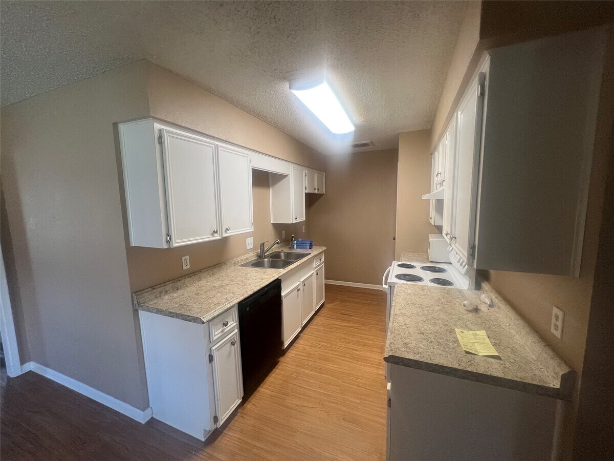 Photo - 12207 11th St