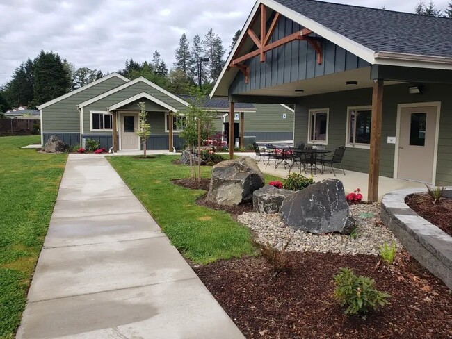 Building Photo - 88059 5th St Unit 50