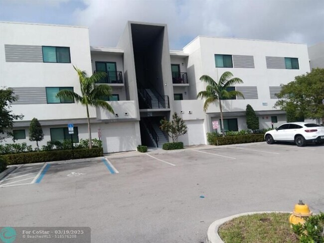 Photo - 3050 NW 68th St Apartment Unit 2205