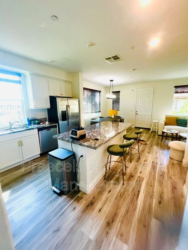 Photo - 2750 Sparta Rd