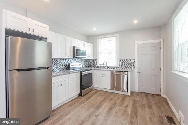 Photo - 5330 Pentridge St