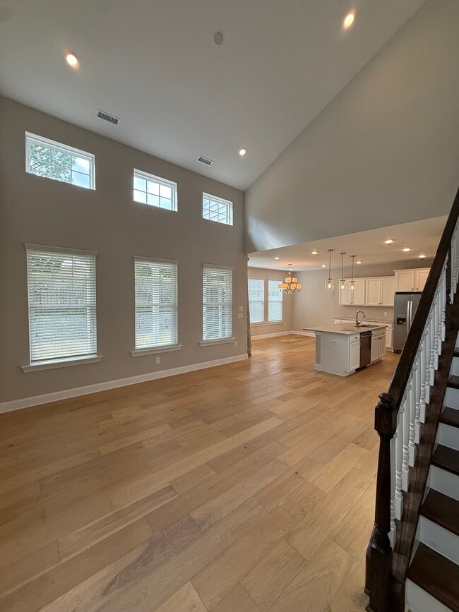 Photo - 335 Acorn Hollow Pl