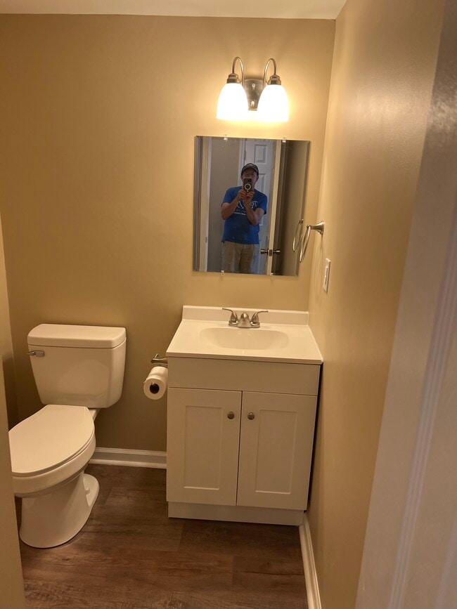 Photo - 117 Langley Dr