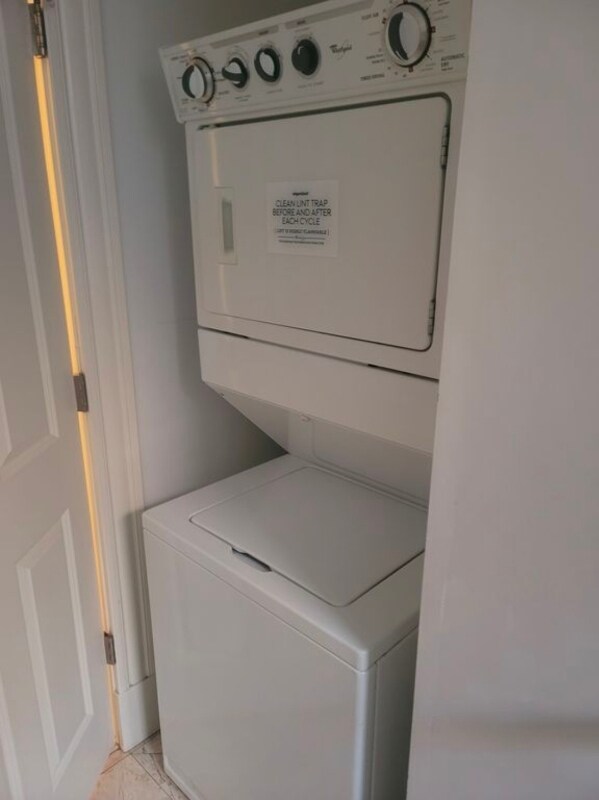 Photo - 4549-4551-4551 Oakland Ave Unidad 4549A