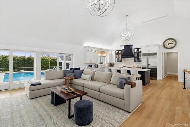 Photo - 47 Old Riverhead Rd