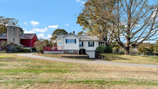 Photo - 69 Westledge Rd