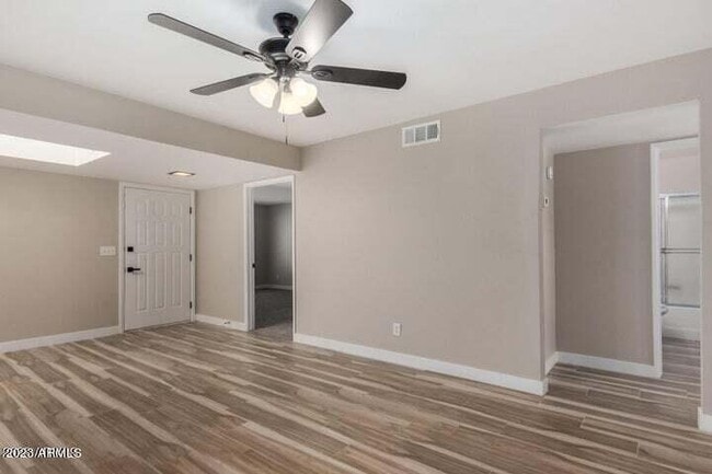 Photo - 742 W Duke Dr