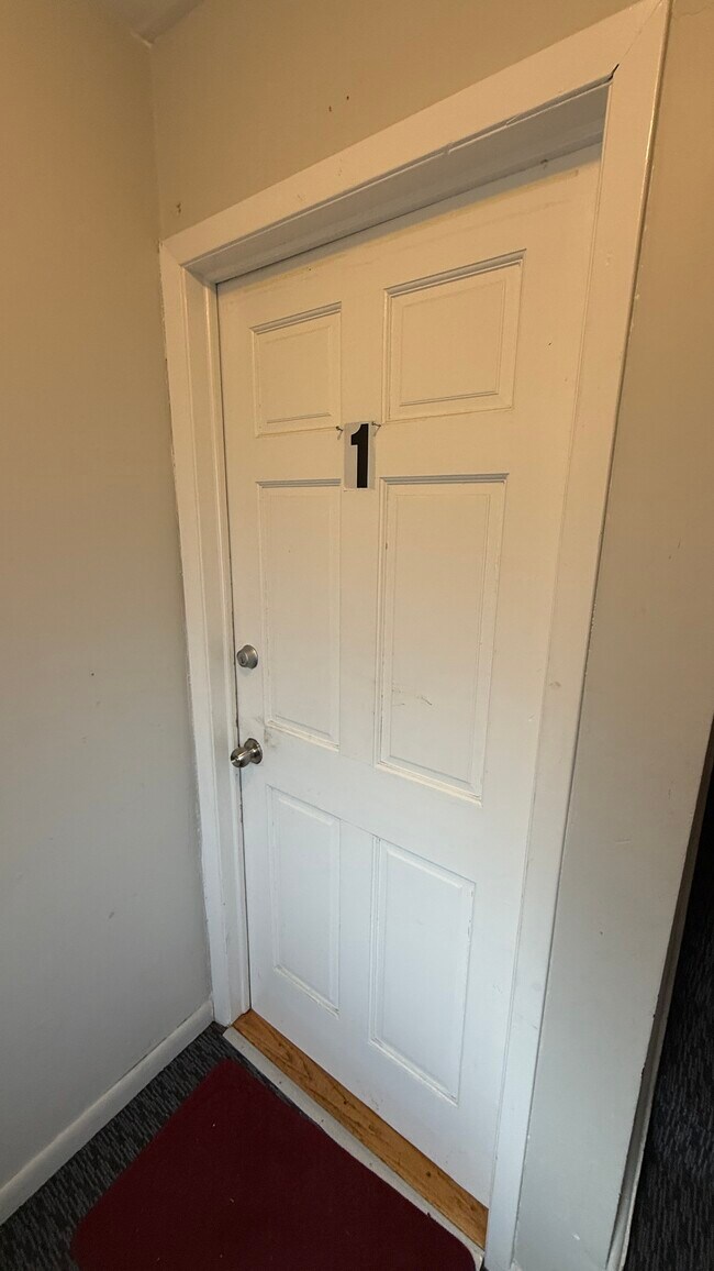 Photo - 484 Main St Unit 1