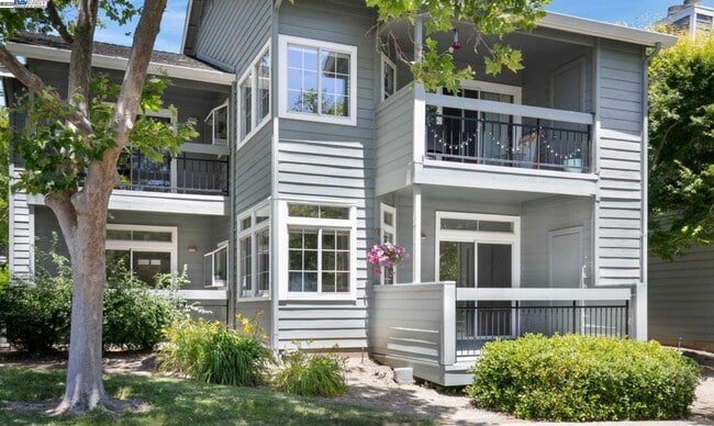 Building Photo - 8170 Mountain View Dr Unit G Rental