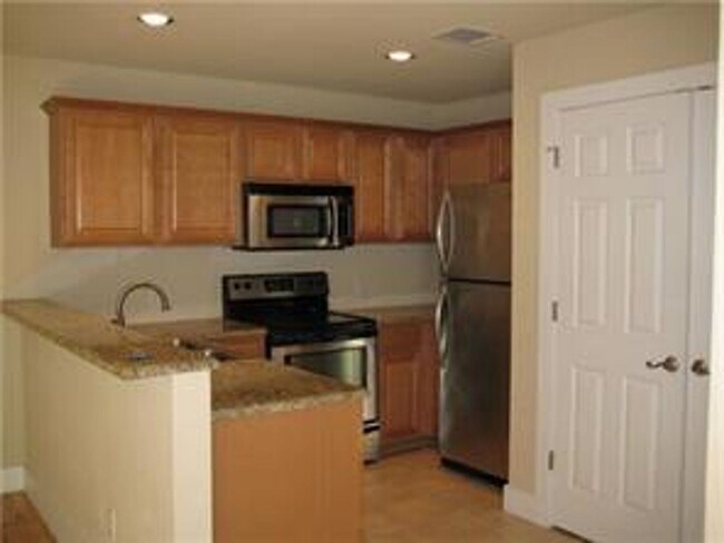 Photo - 5405 Evans Ave