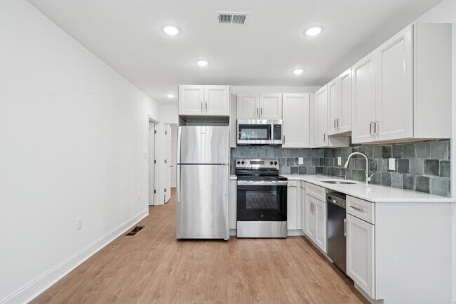 Photo - 2534 S 61st St