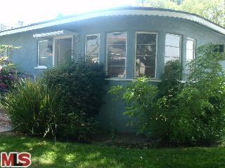 Photo - 10913 Moorpark St