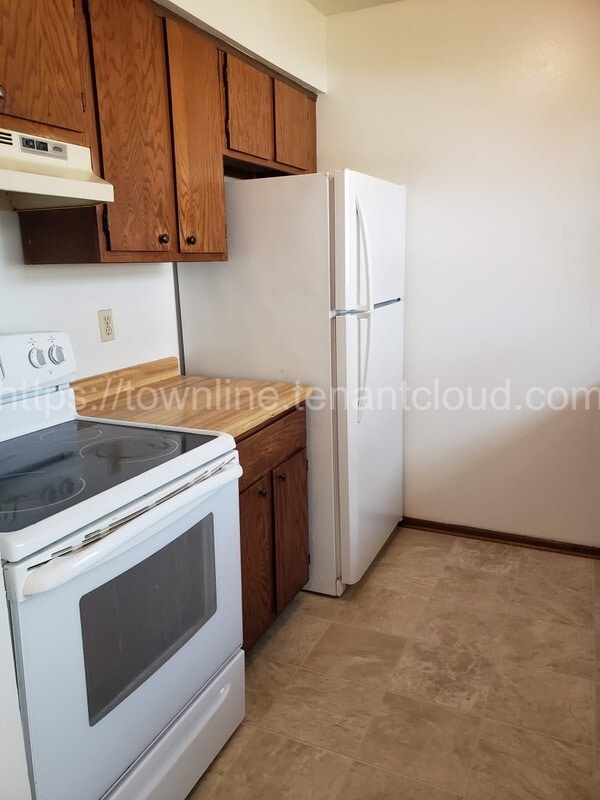 1404 E Sunset Dr Unit C