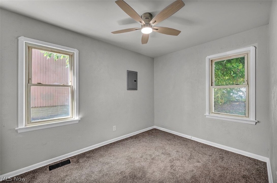 Photo - 12508 Sobieski Ave