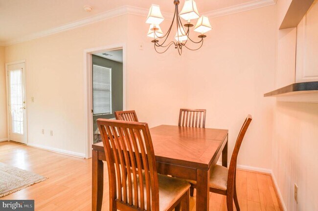 Photo - 4950 Brenman Park Dr Unit 303