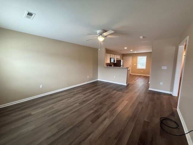 Photo - Nice 2 Bedroom, 2 bath duplex