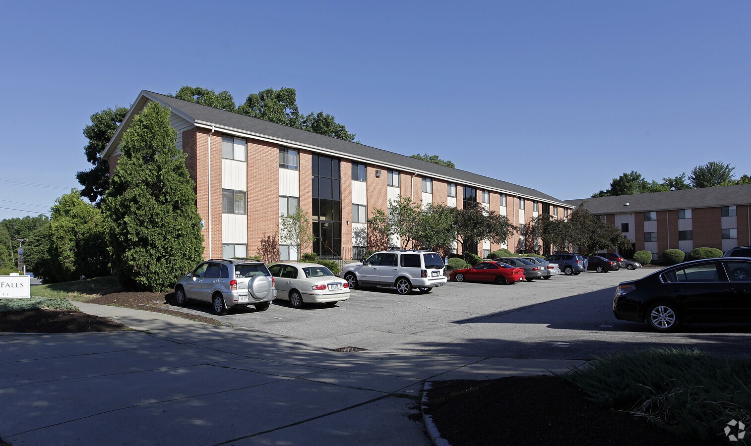 Photo - Mill Falls Apartments