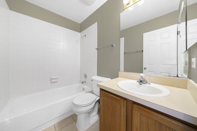 Photo - Elgin Two Bedroom with Loft and Two Car Garage