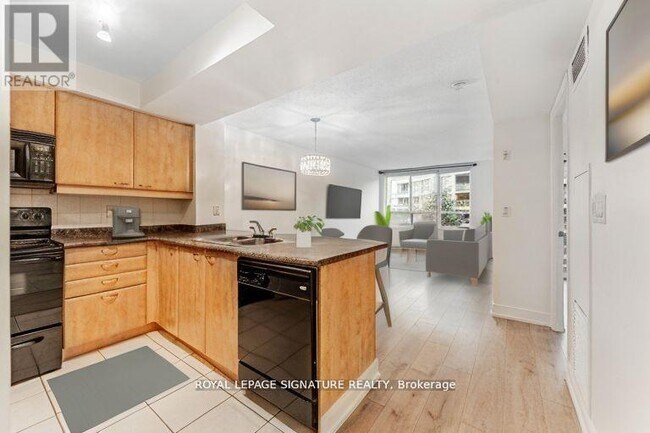 Photo - 205 The Donway W Unit 411