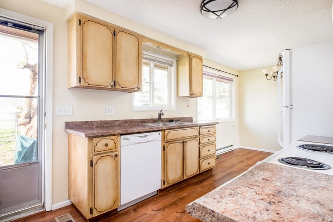 Photo - 607 N 16th St