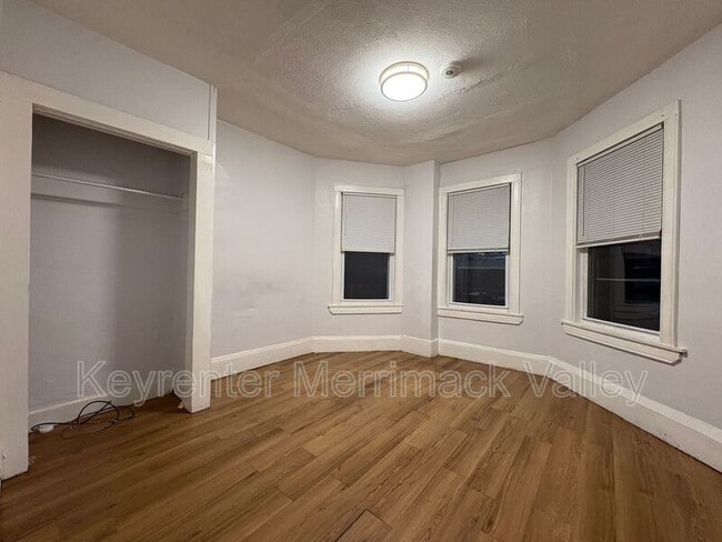 Photo - 58-60 Temple St 1st Fl Unit 1st Fl