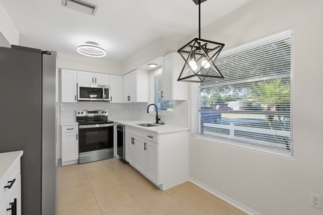 Photo - 5601 Forest Hills Dr