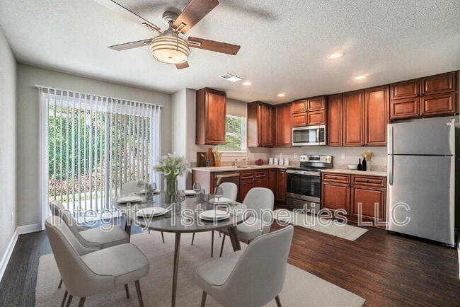 Photo - 6295 NE 44th St