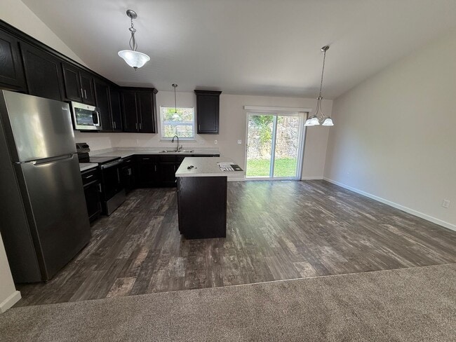 Photo - Completely Renovated!