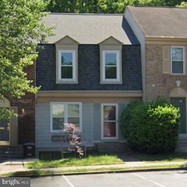 Building Photo - 10728 Wakeman Dr