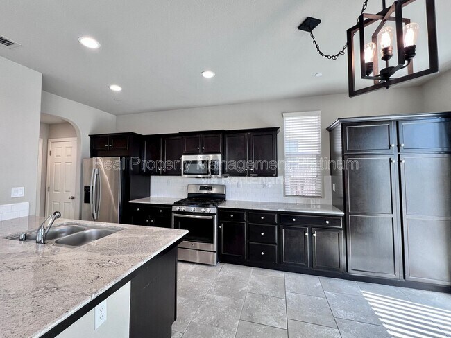 Photo - 3704 Savant Ln