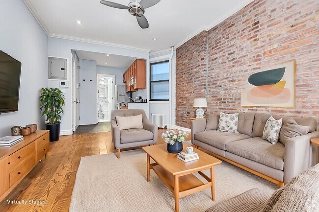Building Photo - 145 E 26th St Unit 2C Rental