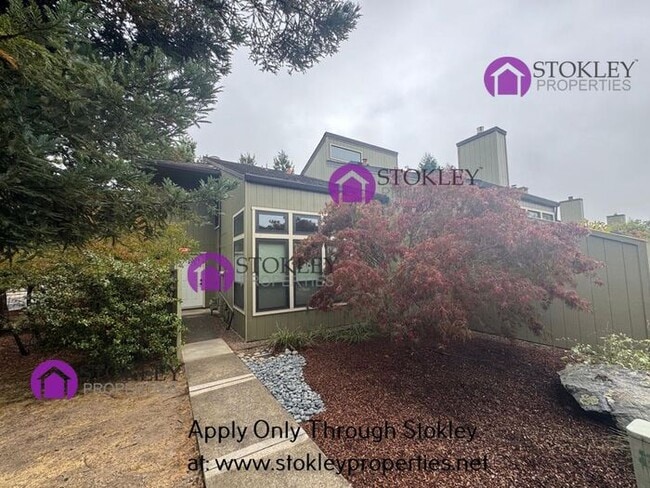 Photo - 2711 Subec Ln