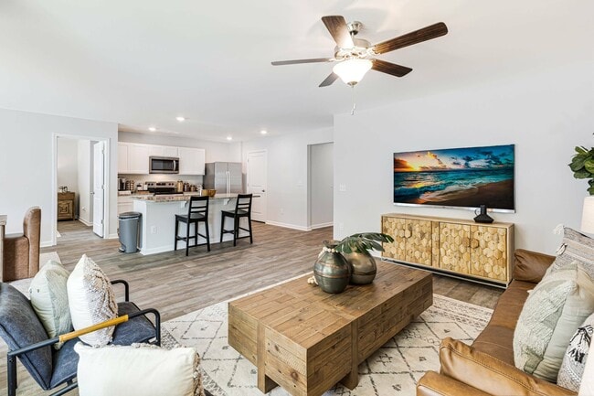 Landing at Stone Chimney - The Landing at Stone Chimney