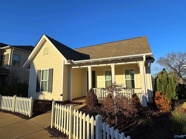 Photo - 209 St Louis St