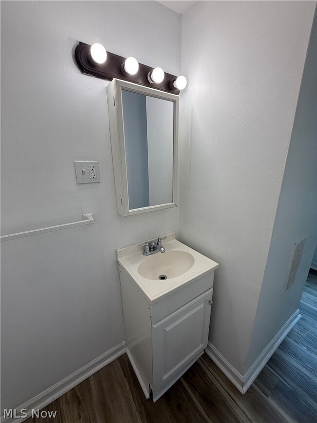 Photo - 257 Arch St